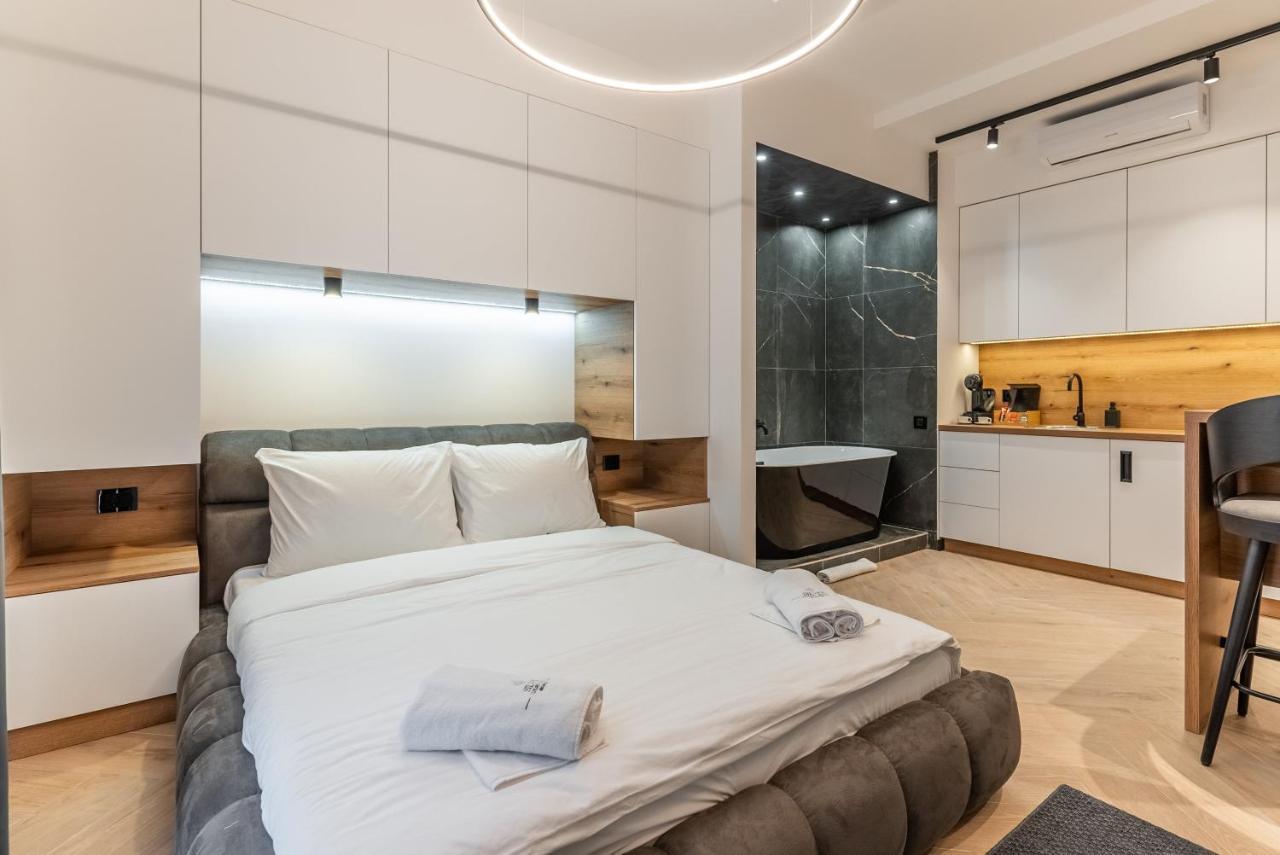 Silver Luxury Suites Belgrade Exterior photo