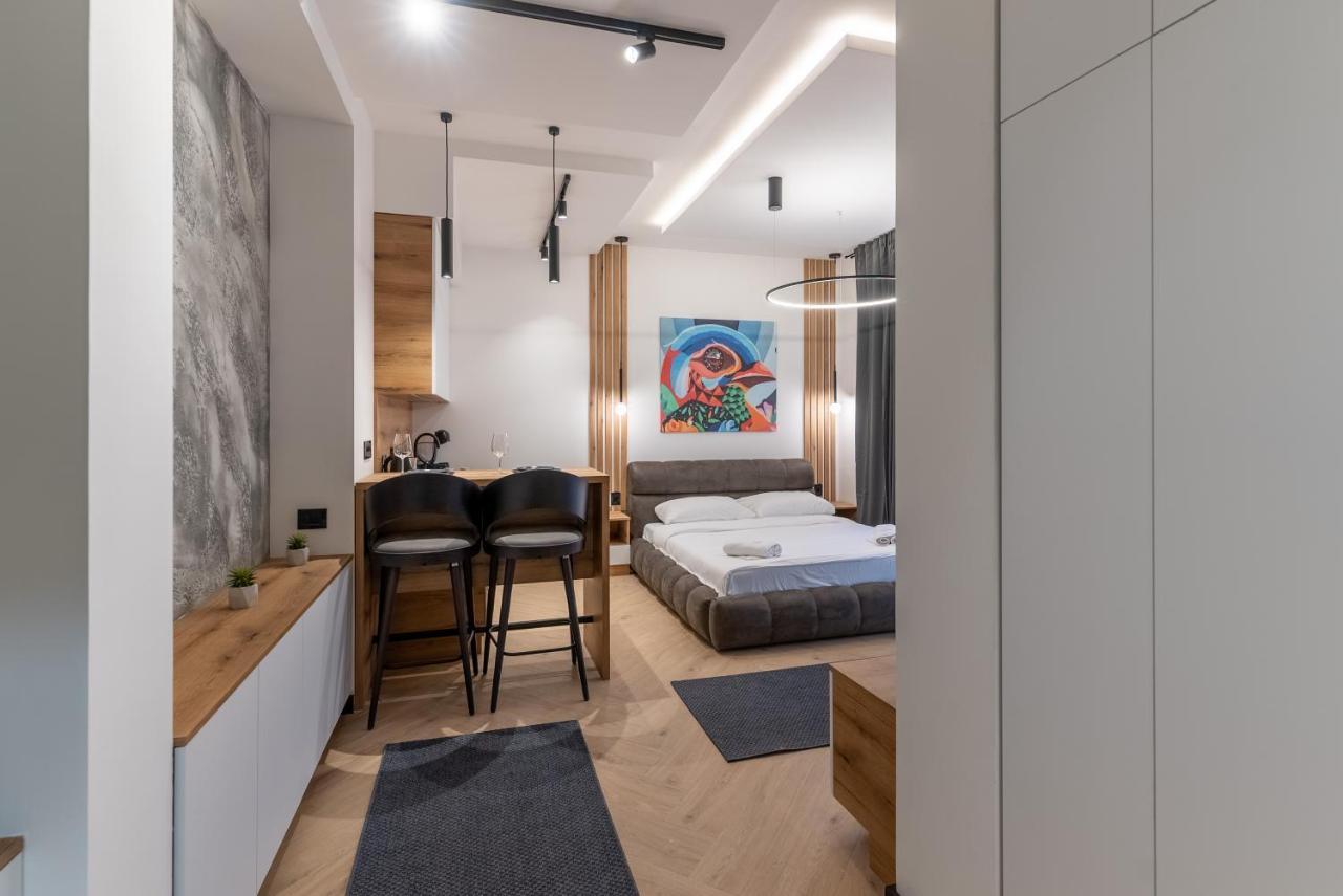 Silver Luxury Suites Belgrade Exterior photo